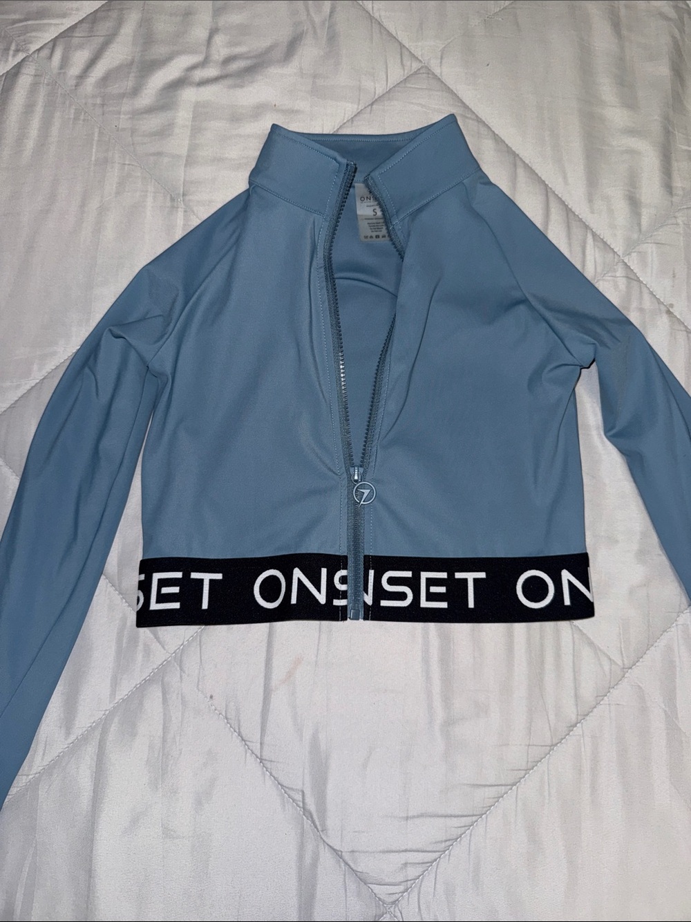 Onset Cropped Sky-Blue Zip Athletic Jacket with Waistband